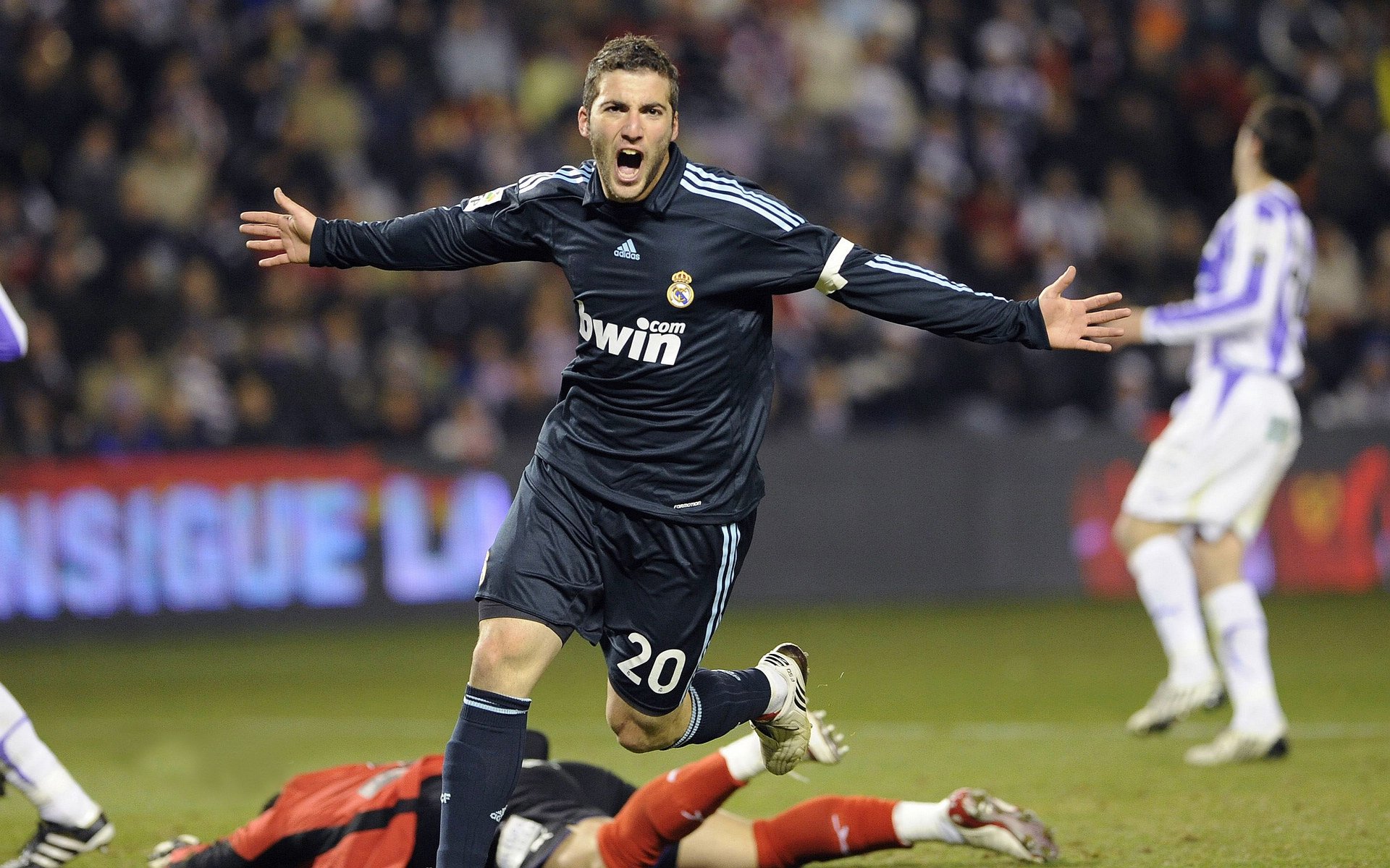 日本赛道：融合传统与科技的奇迹，日本三大赛道